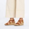 Sibyl geprägtes Leder in Burnt Orange