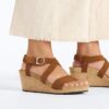 Sibyl geprägtes Leder in Burnt Orange